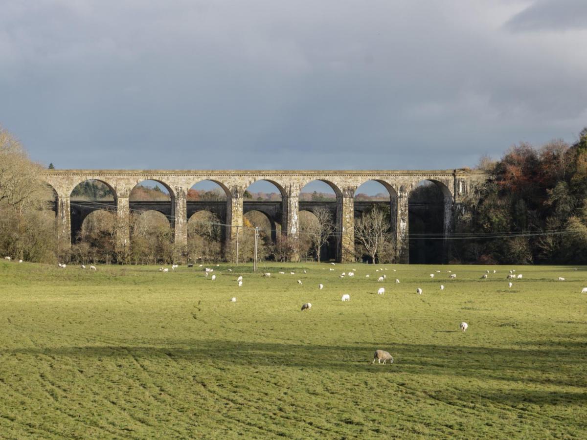 Villa Belmont Bridge Oswestry Exterior foto